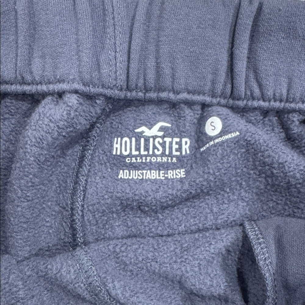 Hollister Blue Graphic Sweatpants - Picture 5 of 5